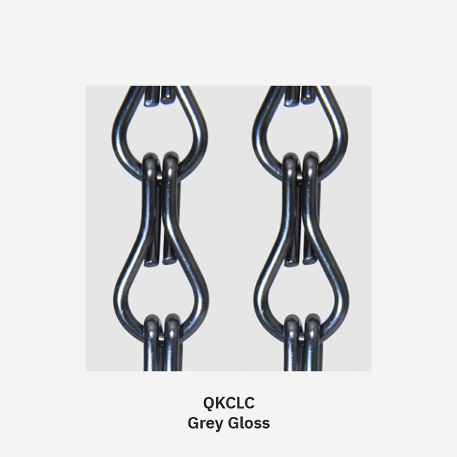 Aluchainor QKCLC aluminum chain link curtain used as a modern fly screen and decorative room divider in a home interior setting.