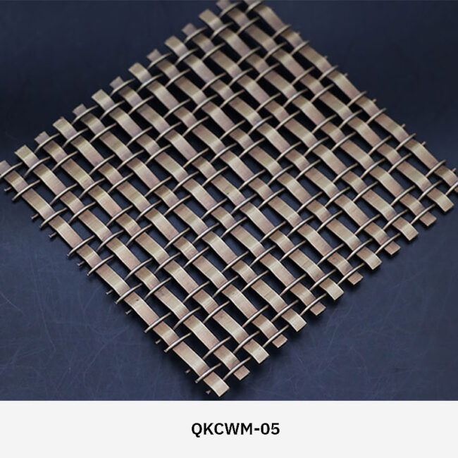 Arquimesh QKCWM decorative metal mesh panel used as a stylish interior partition in modern architectural design