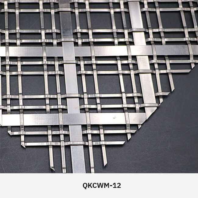 Arquimesh QKCWM decorative metal mesh panel used as a stylish interior partition in modern architectural design