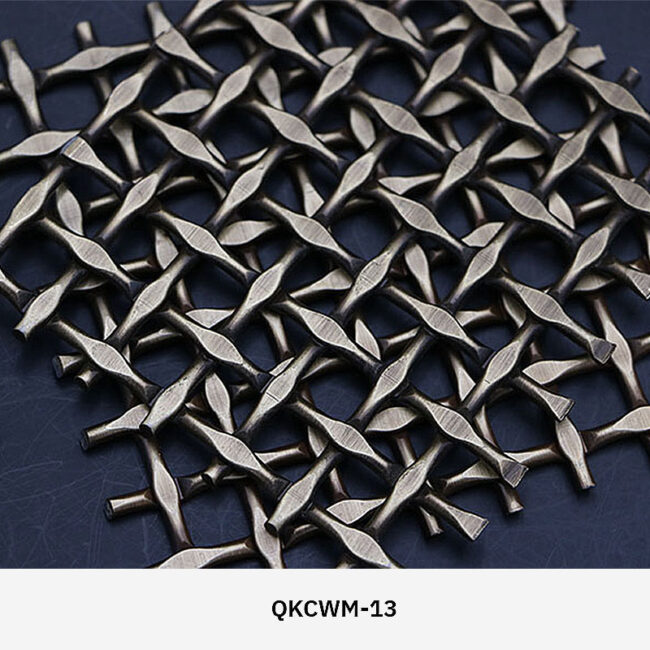 Arquimesh QKCWM decorative metal mesh panel used as a stylish interior partition in modern architectural design