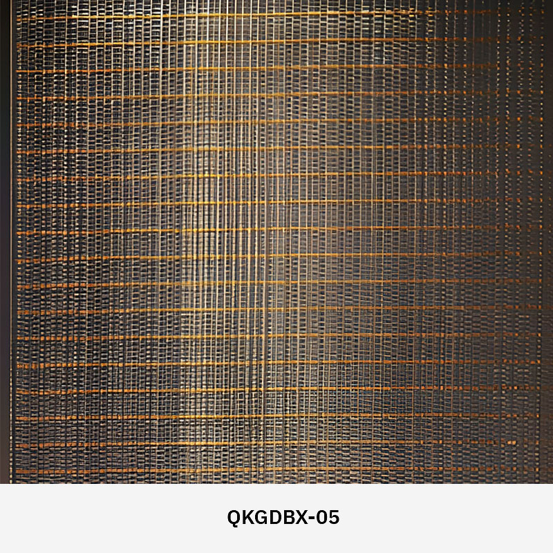 GlasMetis QKGDBX wire mesh laminated glass panel with metallic mesh layer, shown in custom finish for modern interiors