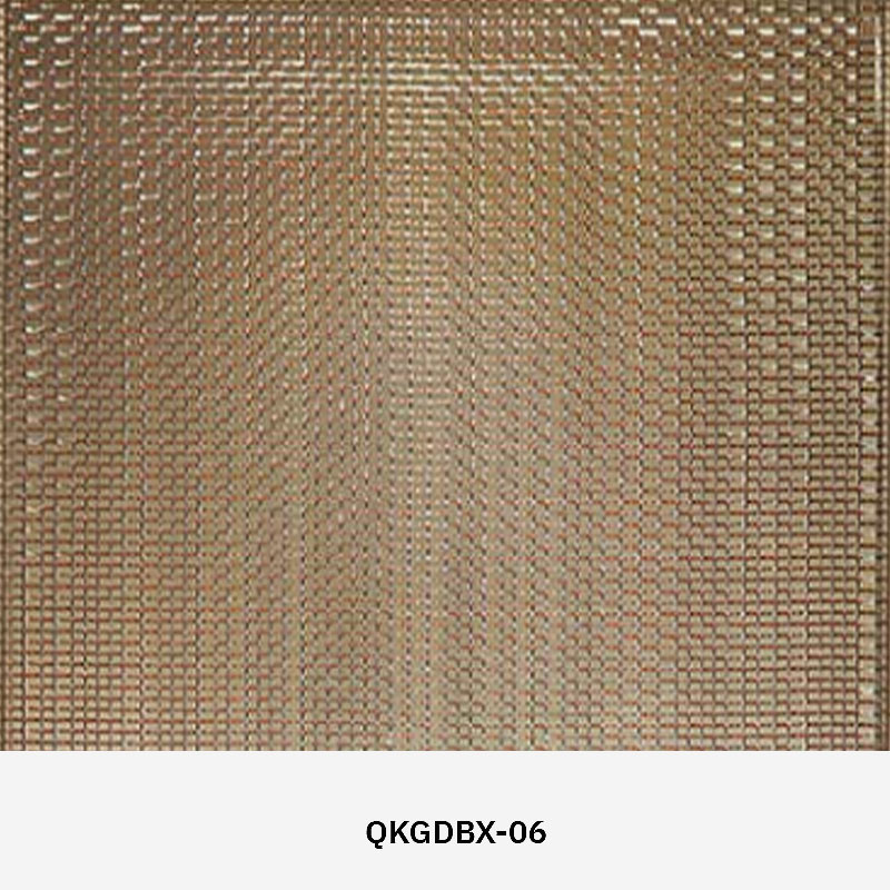 GlasMetis QKGDBX wire mesh laminated glass panel with metallic mesh layer, shown in custom finish for modern interiors