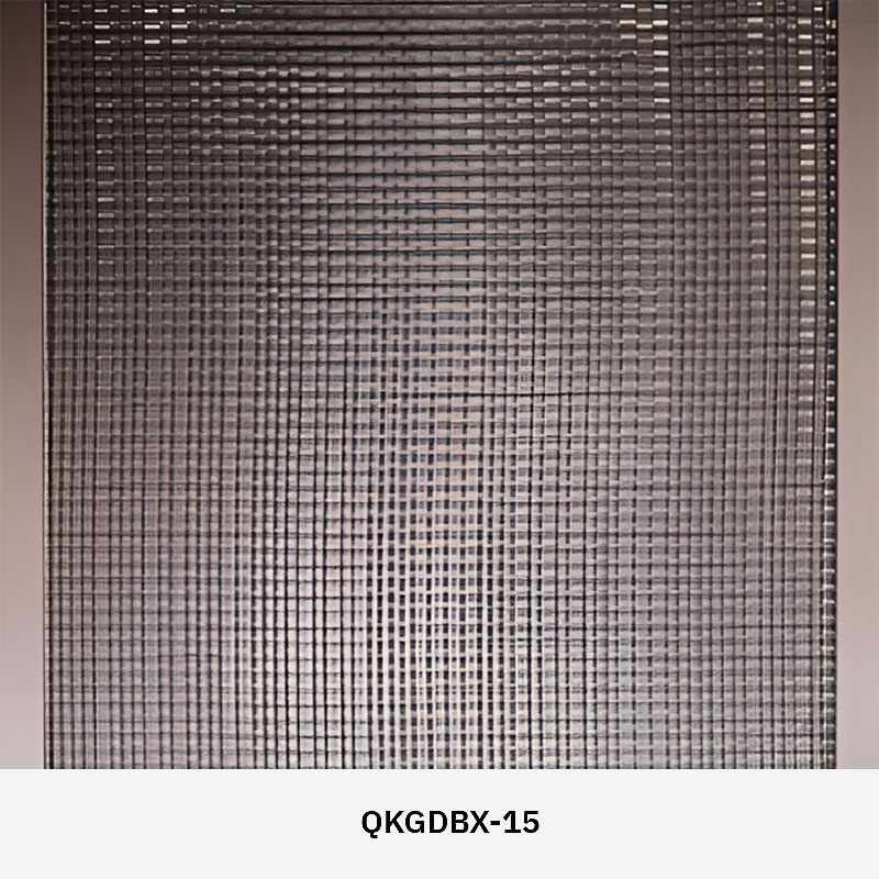 GlasMetis QKGDBX wire mesh laminated glass panel with metallic mesh layer, shown in custom finish for modern interiors