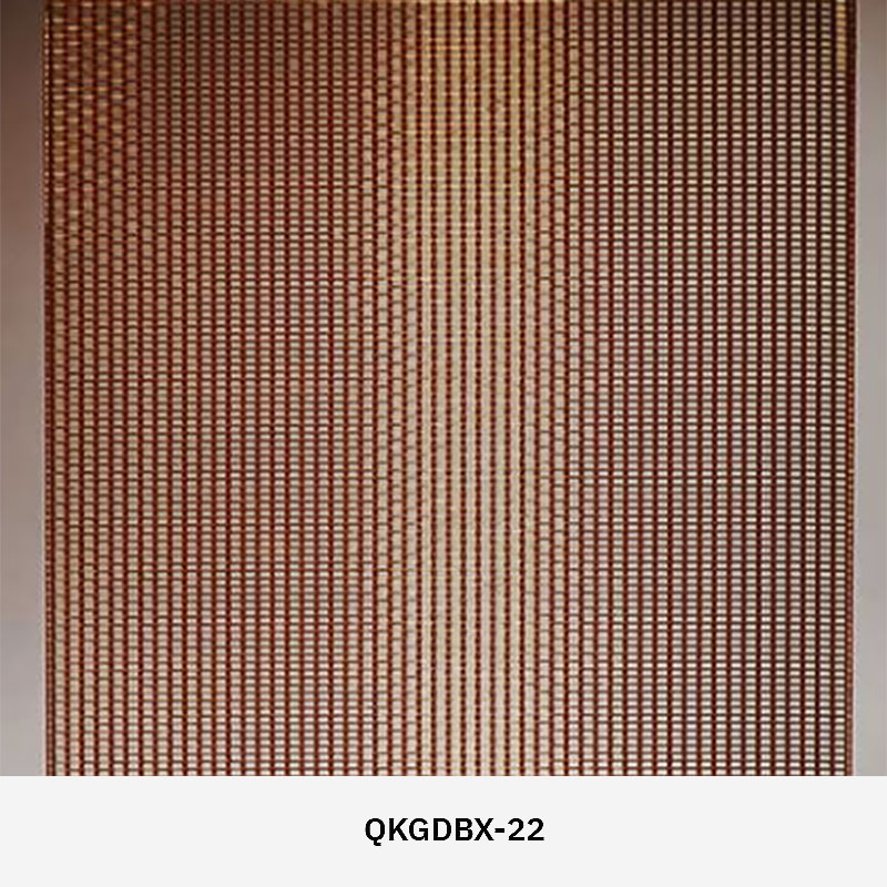 GlasMetis QKGDBX wire mesh laminated glass panel with metallic mesh layer, shown in custom finish for modern interiors