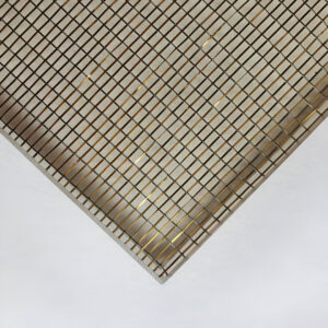 GlasMetis QKGDBX wire mesh laminated glass panel with metallic mesh layer, shown in custom finish for modern interiors