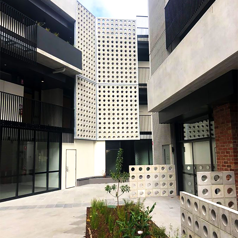Structura SDK02 Concrete Breeze Block – mid-century geometric design, durable concrete, indoor & outdoor applications